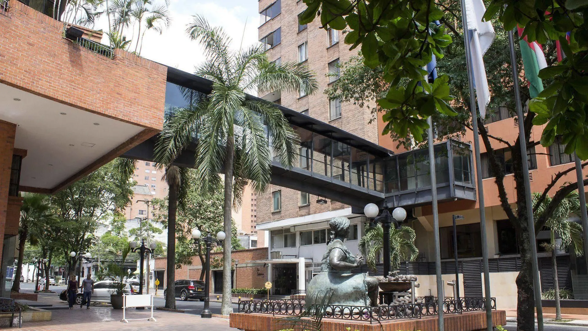 Hotel Dann Carlton Cali 5*,