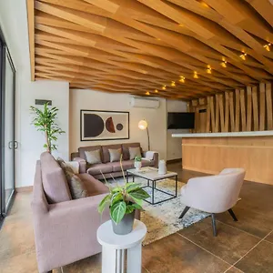River By Yellowkey Capital Apartment